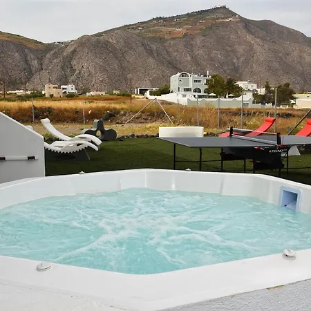 Angelica Villa Perivolos (Santorini)