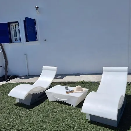 Angelica Villa Playa de Perivolos