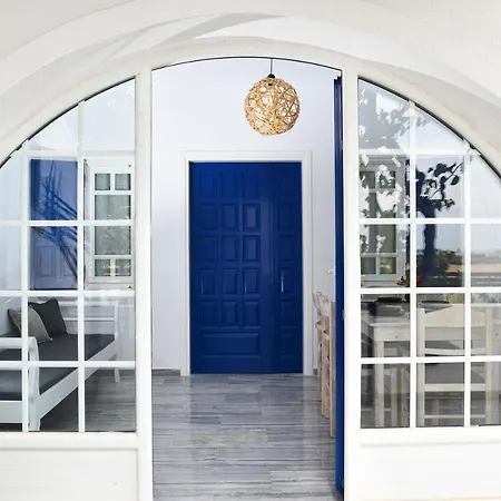 Villa Angelica Perivolos (Santorini)