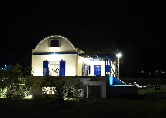 Angelica * Perivolos (Santorini)